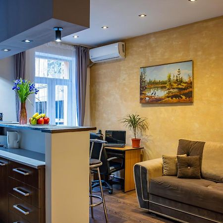 John Residence Aparthotel Brasov With Parking Option Braşov Exterior foto