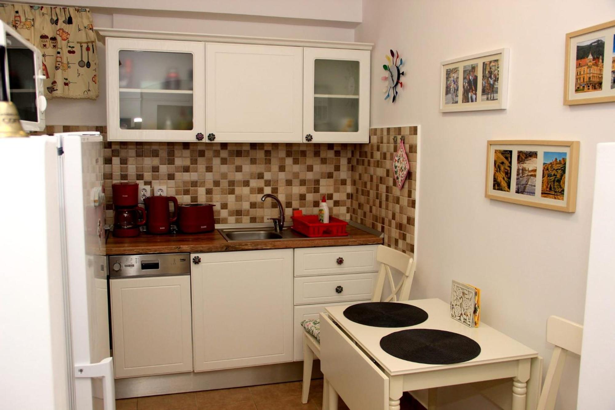John Residence Aparthotel Brasov With Parking Option Braşov Exterior foto