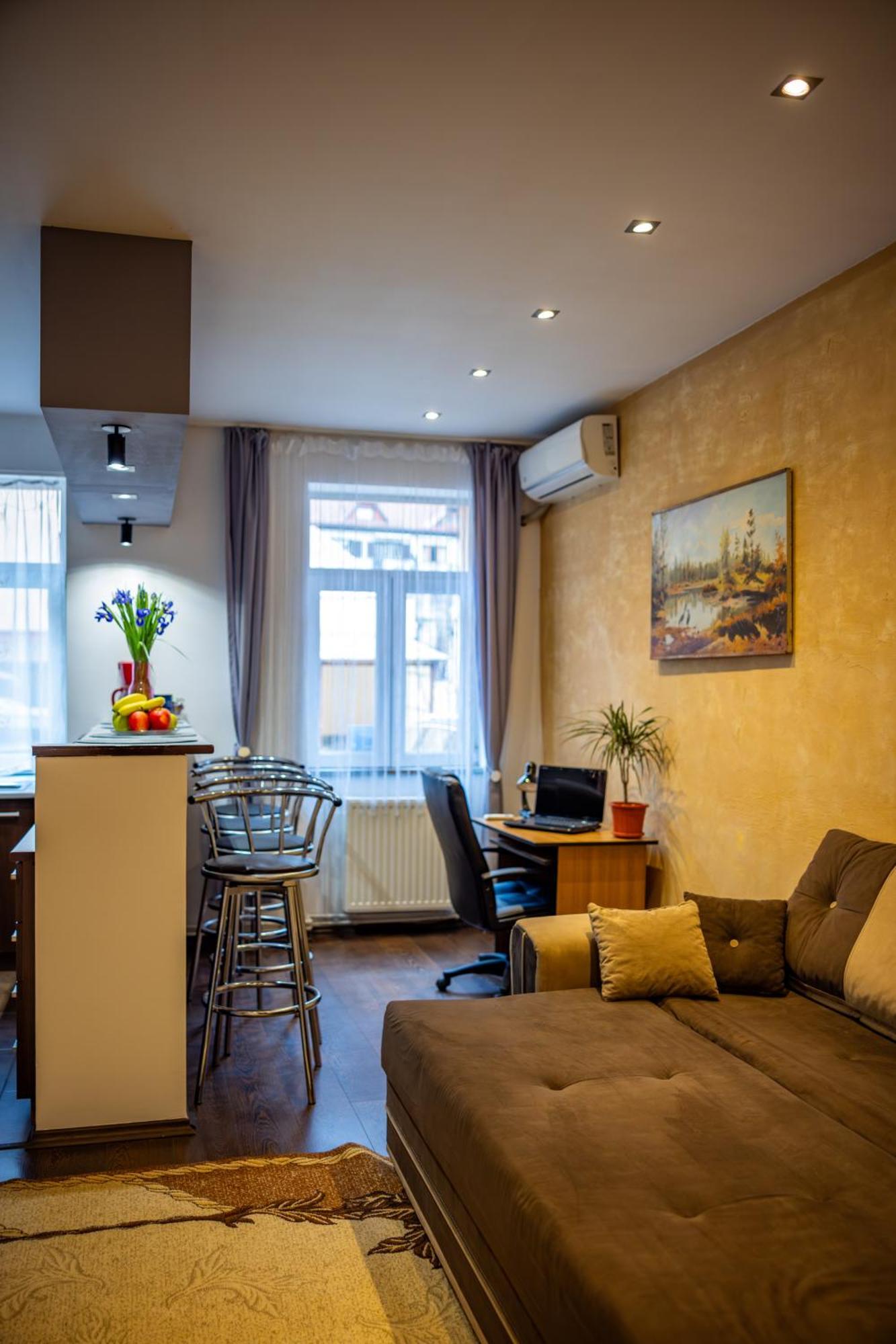 John Residence Aparthotel Brasov With Parking Option Braşov Exterior foto