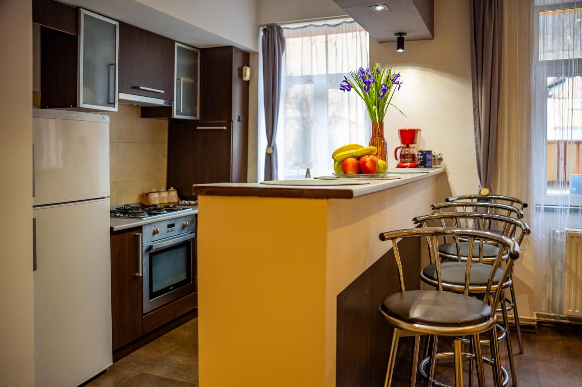 John Residence Aparthotel Brasov With Parking Option Braşov Exterior foto