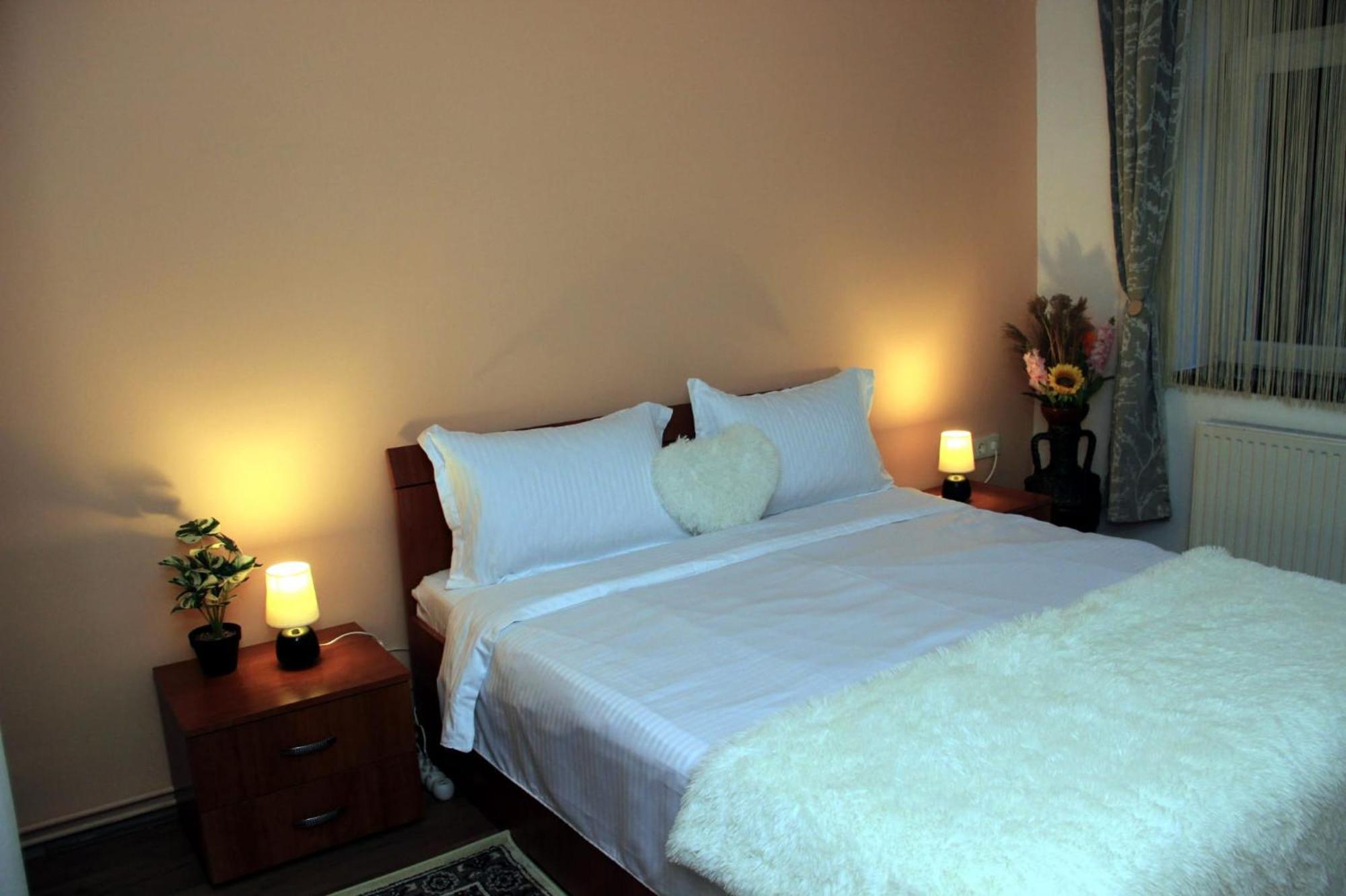 John Residence Aparthotel Brasov With Parking Option Braşov Exterior foto