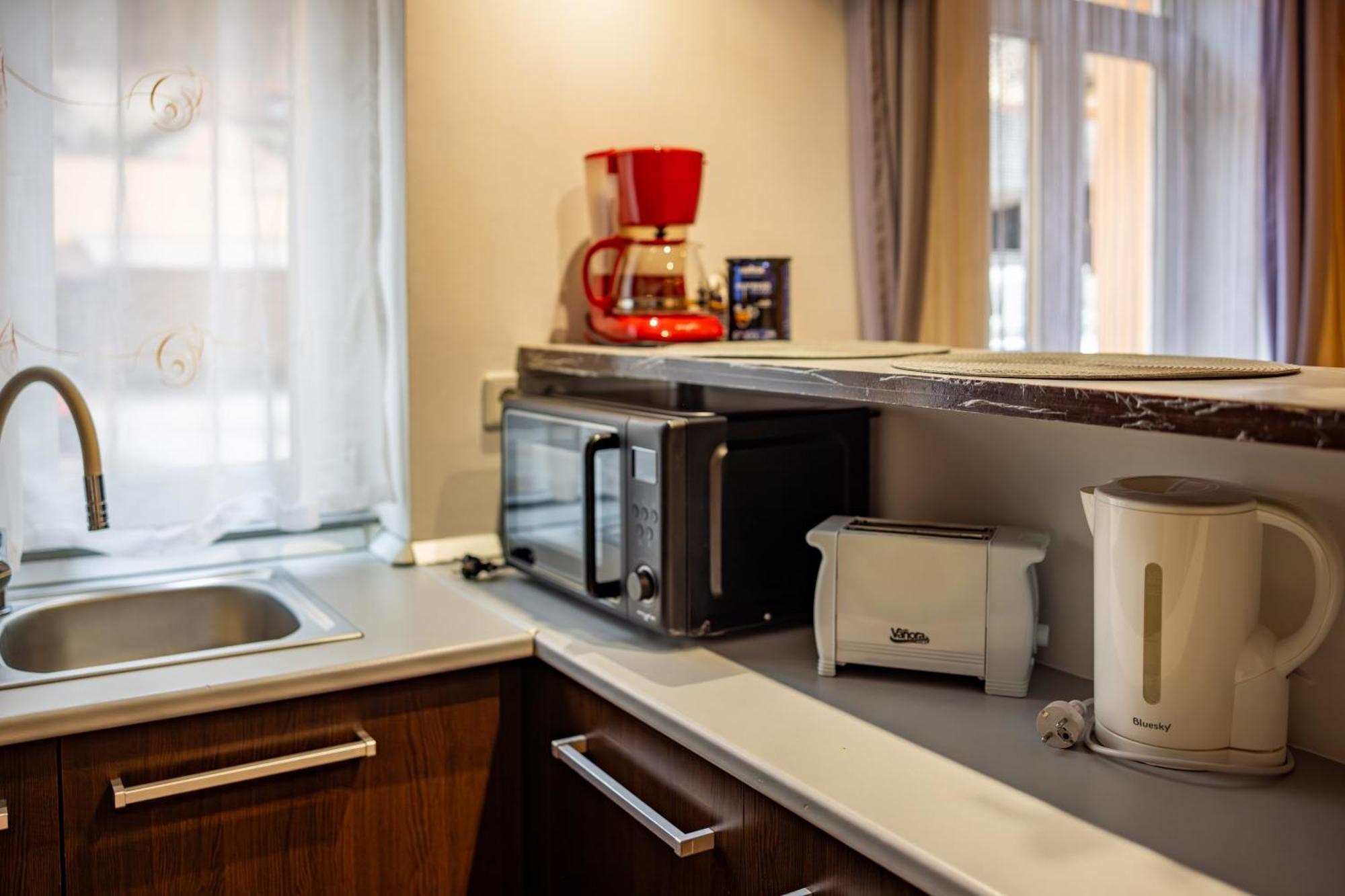 John Residence Aparthotel Brasov With Parking Option Braşov Exterior foto